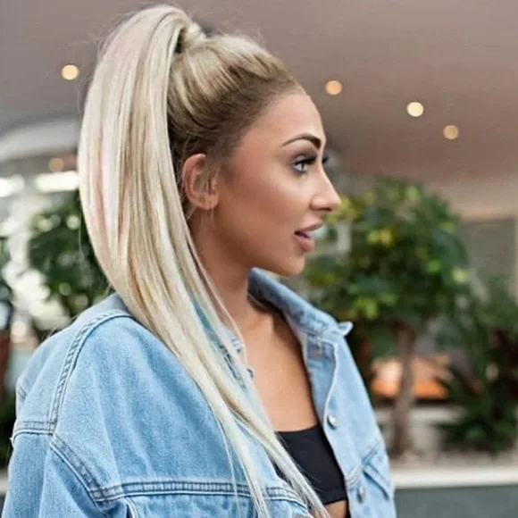 💫 22” OMBRE ASH BLONDE LACE FRONT WIG *NEW*